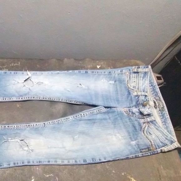 Silvers - Picture 1 of 1